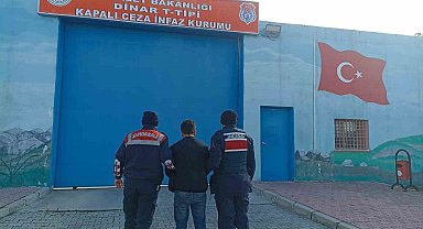 6 yıl 3 ay hapis cezası ile aranan şahıs köyünde yakalandı