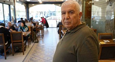 60 yıllık usta 10 torunuyla binlerce kişiyi ağırlıyor