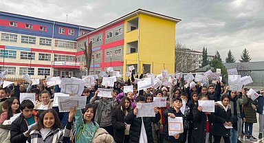 74 bin öğrencinin karne heyecanı