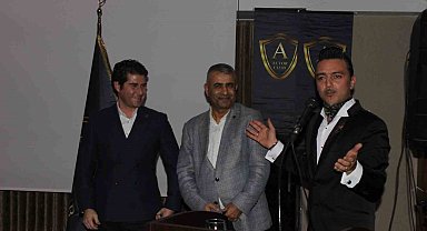Actor Club ve Sahne Tozu Tiyatrosu üyelerinden unutulmaz kokteyl