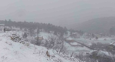 Adana'nın kuzey ilçeleri beyaza büründü