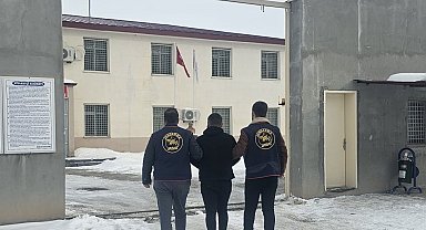 Ağrı'da uyuşturucu imalatından aranan şahıs yakalandı
