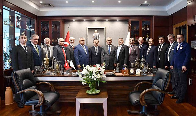 Ahbaplar'dan Tepebaşı Belediye Başkanı Ahmet Ataç'a ziyaret