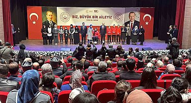 Aile ve Sosyal Hizmetler Bakanı Göktaş, Batman'da kadınlara destek mesajı verdi