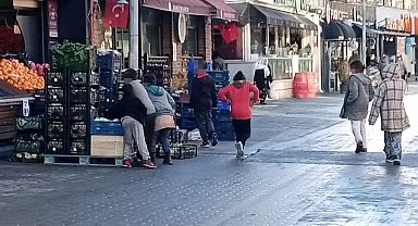 Ailelerin sokağa saldığı çocuklar suça karışıyor
