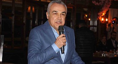 AK Parti Aydın Büyükşehir Belediye Başkan Adayı Savaş gazeteciler ile bir araya geldi