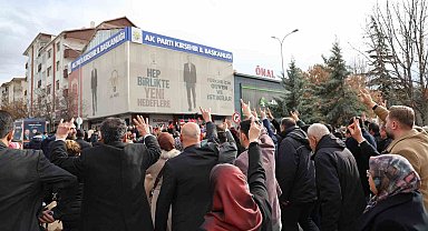 AK Parti Kırşehir Belediye Başkan Adayı Arslan, dualarla karşılandı