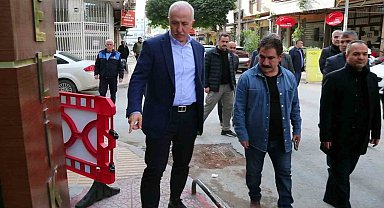Akdeniz'de kaldırımlar yenileniyor