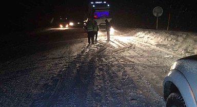 Antalya-Konya yolu tır geçişine kapatıldı