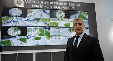 Antalya'da durmadan ya da tek ışıkta geçiş dönemi başlıyor