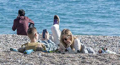 Antalya'dan kış ortasında kıskandıran görüntüler