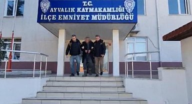 Ayvalık'ta kesinleşmiş 21 yıl 6 ay cezası bulunan firari polisten kaçamadı