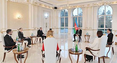 Azerbaycan Cumhurbaşkanı Aliyev: "Ermenistan'ı silahlandıran ve bir sonraki savaşa hazırlayan ülke Fransa'dır"