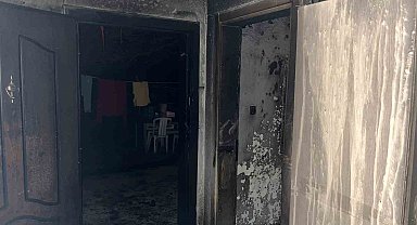 Babasına kızan Afgan uyruklu genç benzin dökerek yaktığı evde kardeşinin ölümüne sebep oldu
