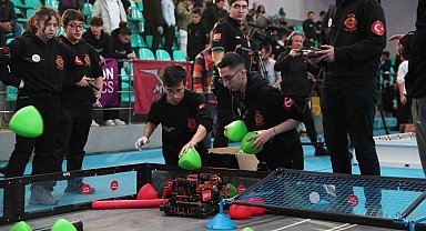 Bağcılar'da VEX - Uluslararası Robotik Yarışması düzenlendi