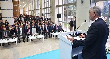 Bakan Bolat: "Bu yıl 377 milyar dolar ihracat hedefimiz var"