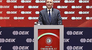 Bakan Bolat: "Bu yılın ilk 19 günlük verilerine göre yıllık bazda 256 milyar dolarlık ihracatın üzerine çıktık"