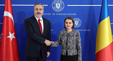 Bakan Fidan: "İsrail'i UAD'nin ihtiyati tedbir kararlarını uygulamaya ve derhal tam ateşkes ilan etmeye çağırıyorum"