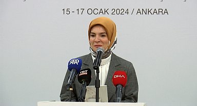 Bakan Göktaş: "8 bin 164 koruyucu aile, 9 bin 806 çocuğumuza himaye ediliyor"