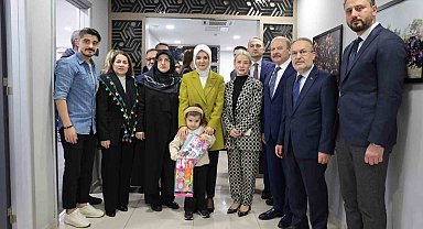 Bakan Göktaş'tan Darülaceze ve 15 Temmuz Derneği ziyareti