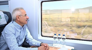 Bakan Uraloğlu: "Karaman-Konya-Ankara ve Karaman-Konya-İstanbul YHT hattında 2 yılda 2 milyon 423 bin 868 yolcu seyahat etti"