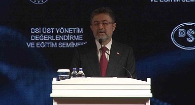 Bakan Yumaklı, "Tarım, sanayi ve enerji sektörlerinin sürdürülebilirliği için suya ihtiyaç var"