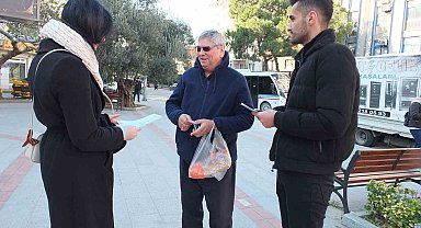 Balıkesir'de üniversiteli gençler atık ilaçlara dikkat çekti