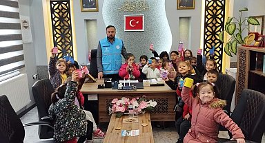 Balıkesirli Miniklerden Gazze'ye Anlamlı Bağış