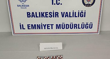Banka havalesi ile uyuşturucu satan ve alan 3 şahıs gözaltına alındı
