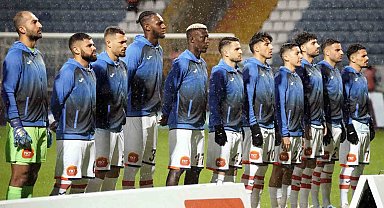 Başakşehir, Fenerbahçe karşısında formunu sürdürmek istiyor