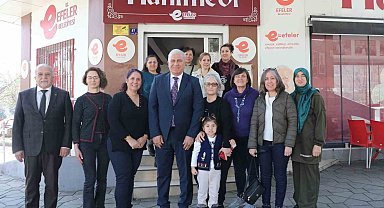 Başkan Atay Hanımevi'nde kadınlarla bir araya geldi