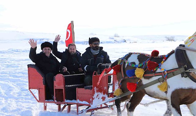 Başkan Faruk Demir Çıldır'da Ardahan'ı tanıttı