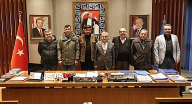 Başkan Işık, Kadir Akkan ve yönetimini makamında ağırladı