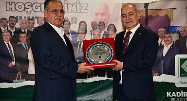 Başkan Kara, yılın ilk haftasında muhtarlarla buluştu