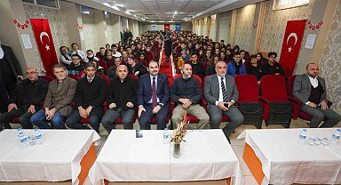 Başkan Sandıkçı: "Öğrencilerimiz için ücretsiz eğitim programları gerçekleştiriyoruz"
