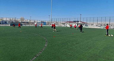 Başkan Uçum, devam kararı aldı
