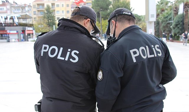 Başkasına ait kredi kartını kullanınca polis yakaladı