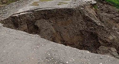Batman'da heyelandan kapanan köy yolları ulaşıma açıldı
