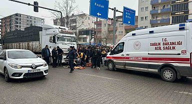 Batman'da karşıya geçmeye çalışan yaşlı adama tır çarptı