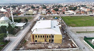 Bergama'nın yeni Gençlik Merkezi yapımında sona gelindi