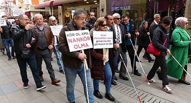 Beyaz bastonları ile farkındalık oluşturdular