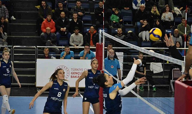 Bilecik temsilcilerinin biri yüzü güldürdü biri üzdürdü