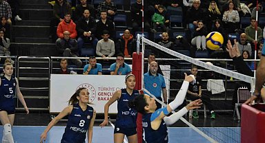 Bilecik temsilcilerinin biri yüzü güldürdü biri üzdürdü