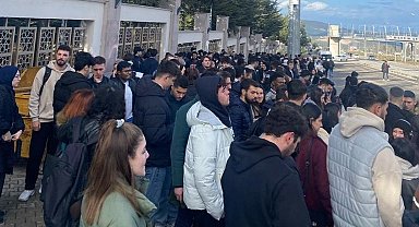 Bilecik'te öğrencilerin minibüs isyanı