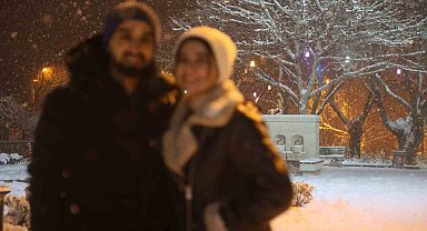 Bin 400 rakımlı Harput'ta kar yağışı eşsiz manzaralara sahne oldu