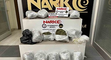 Bismil'de araçta 15 kilo esrar ele geçirildi: 1 tutuklama