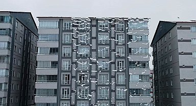 Bitlis'te 266 köy yolu kardan ulaşıma kapandı