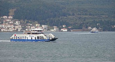Bozcaada ve Gökçeada'ya 2 gündür sefer yapılamıyor