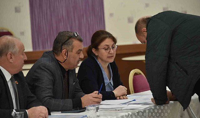 Bozüyük'te 3 adet bağımsız bölümün satış ihalesi yapıldı