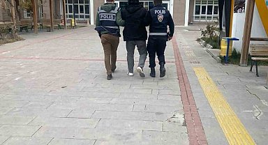 Burdur'da 15 yıl kesinleşmiş hapis cezasıyla aranan hırsız yakalandı